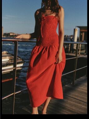 NWT Zara Strapless Red Smocked Midi Dress Size L
